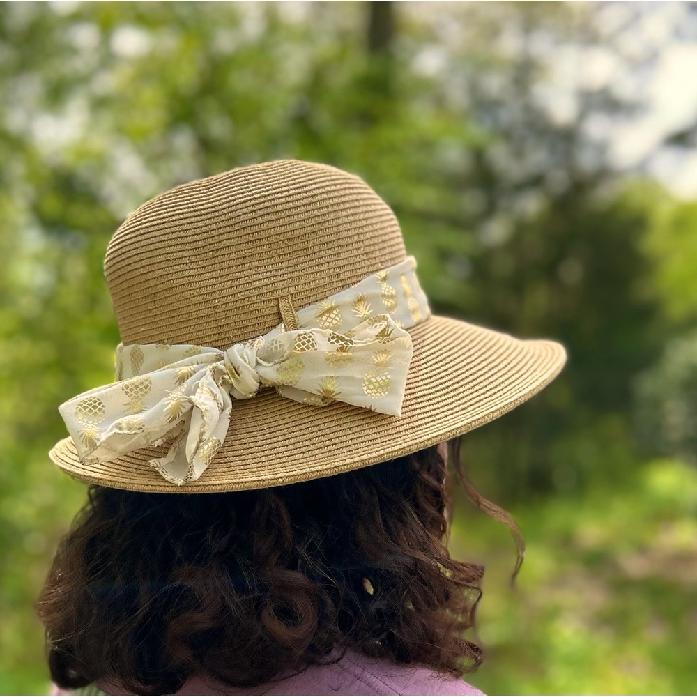 Golden Pineapple Straw Sun Hat